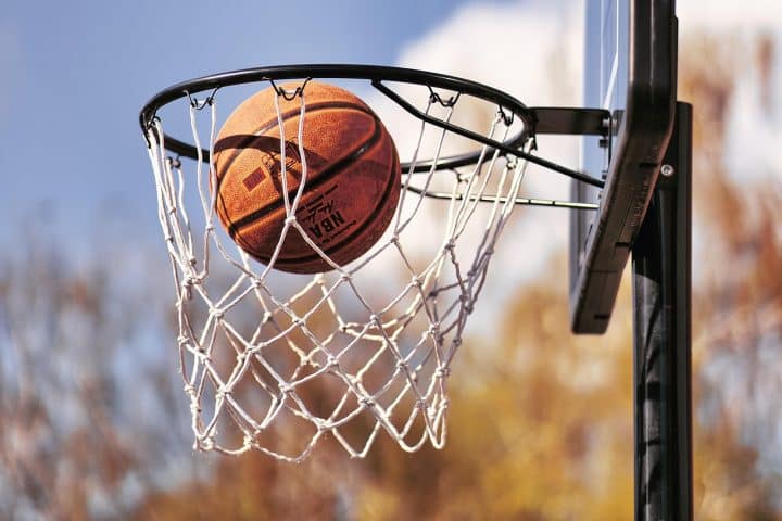 découvrez l'univers captivant du basketball, un sport dynamique mêlant talent, stratégie et compétition. suivez les dernières actualités, les performances des joueurs et les événements majeurs de la saison. rejoignez la communauté des passionnés et vivez chaque match comme si vous y étiez !