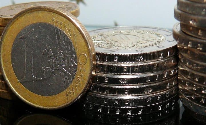 découvrez la pièce euro coin brigitte bardot 2026, une édition commémorative célébrant l'icône du cinéma français avec un design unique et collector.