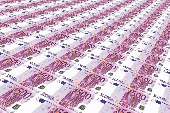 découvrez tout sur l'euro 2026 en italie : calendrier, équipes participantes, stades et actualités du tournoi majeur de football européen.