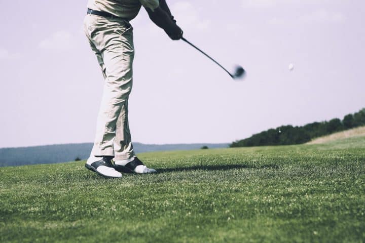 découvrez le monde passionnant du golf : techniques, équipements, parcours et conseils pour améliorer votre jeu. que vous soyez débutant ou golfeur expérimenté, plongez dans l’univers de ce sport apprécié dans le monde entier.