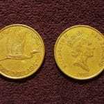 découvrez l'art et la science de la numismatique : étudiez, collectionnez et appréciez les monnaies anciennes et modernes, leur histoire et leur valeur.