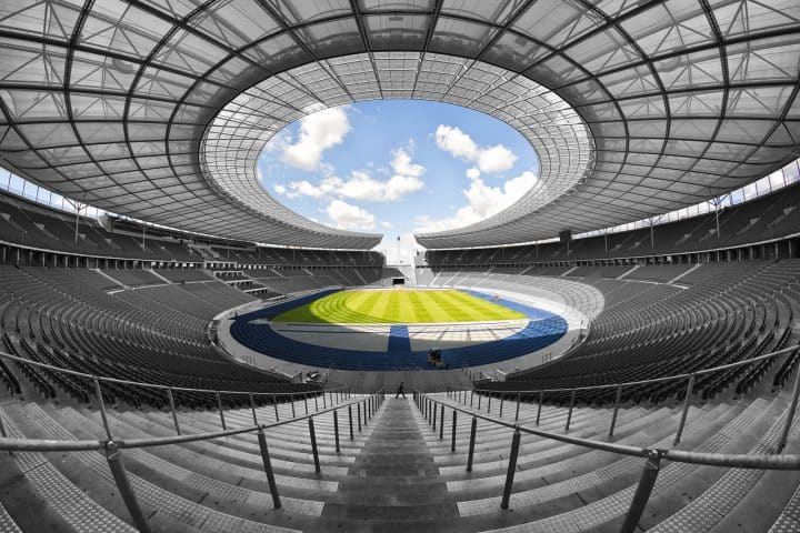 découvrez toute l'actualité, les résultats, les moments forts et les histoires inspirantes des jeux olympiques, le plus grand événement sportif mondial rassemblant des athlètes du monde entier.